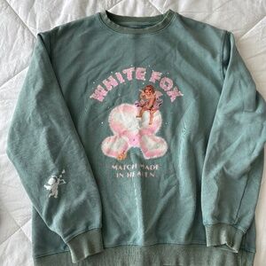 White Fox Green Graphic Sweatshirt